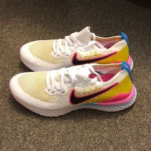 NIKE EPIC REACT FLYKNIT 2